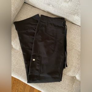 Grey’s Anatomy Signature Scrub Pants